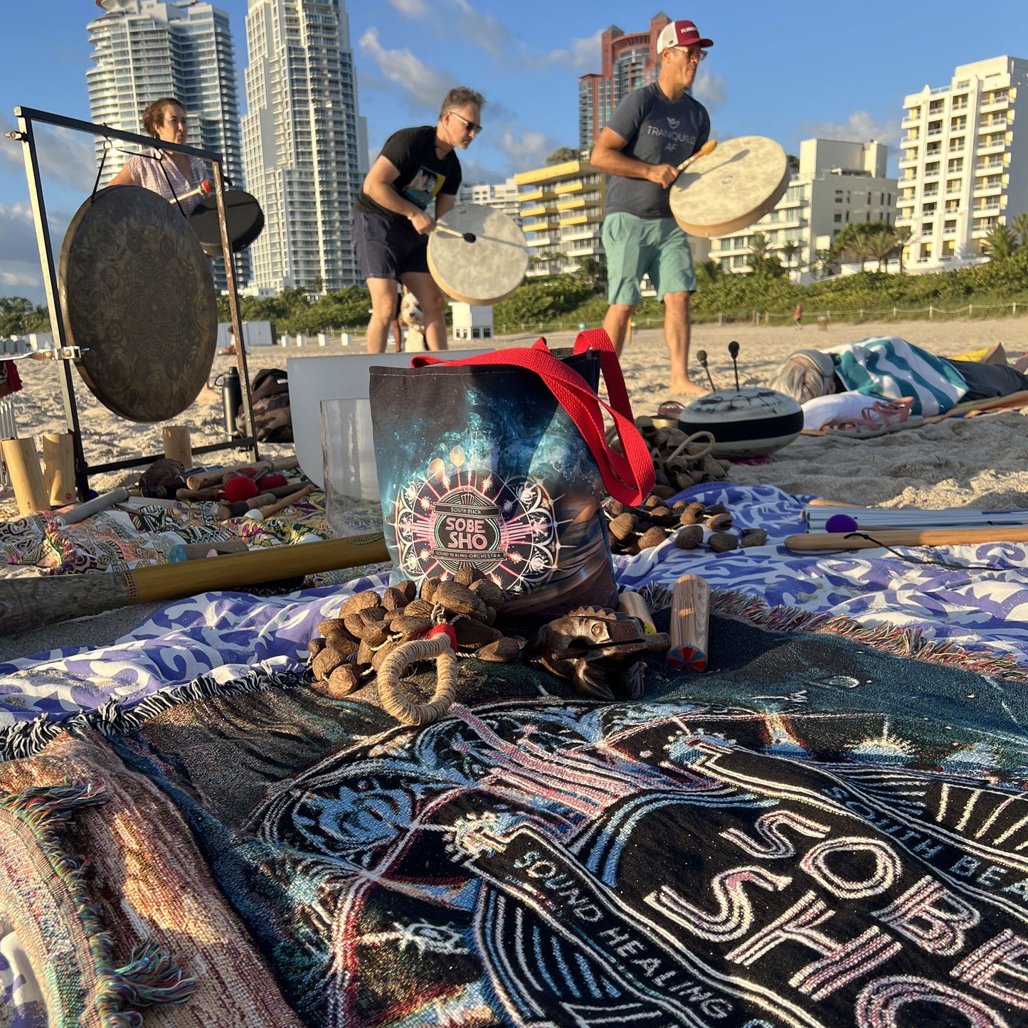 “Rest in Resonance” 100% Cotton, Colorful Woven Blanket, collection from South Beach Sound Healing Orchestra x [dNASAb], Warm Decorative Throw, Ideal Gift for Sound healing sessions, guided meditations, breathwork, yoga